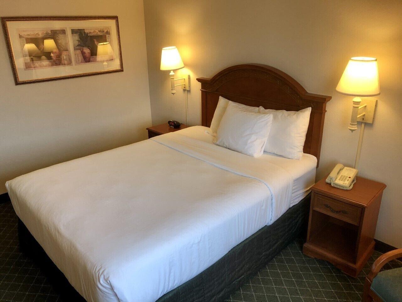 Baymont Inn & Suites By Wyndham Μπέλινγκχαμ Εξωτερικό φωτογραφία